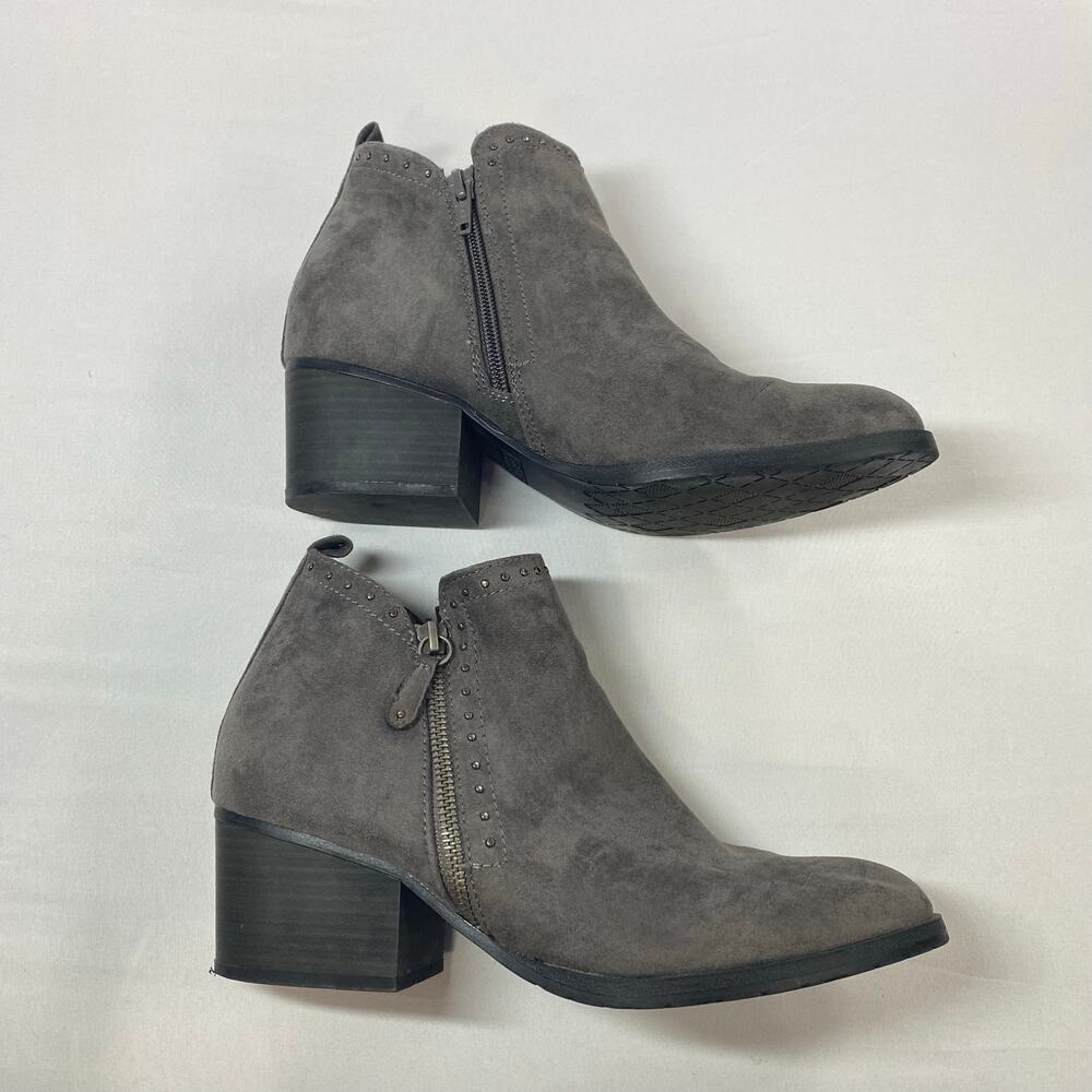 Sonoma Gray Suede Ankle Boots • Studded Collar • Side Zip • Size 9.5M